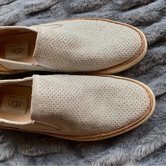 Ugg Adley Perf Stardust  Suede Leather Slip On Sneakers - Picture 7 of 11